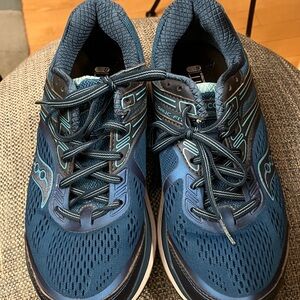Saucony Women’s Echelon Athletic Shoes Size 8W